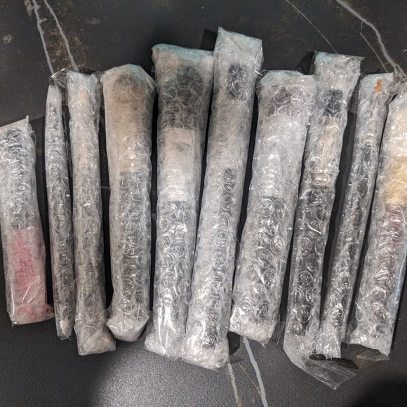 3/$33 - Marc Jacobs Eye Shadow Brush #22 - Picture 5 of 5